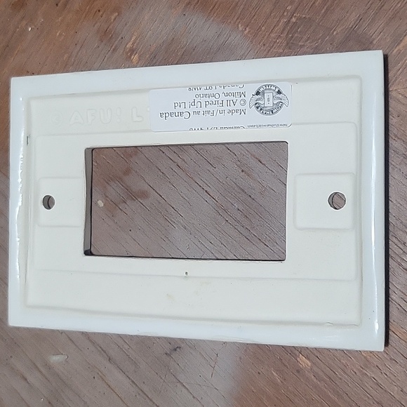 Mediterranean ceramic GFCI rocker switch plate cover - Picture 3 of 5